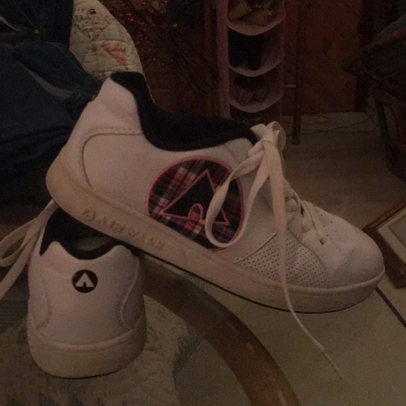 Sneakers - Picture 1 of 3